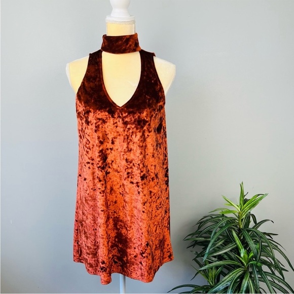 Show Me Your MuMu Crushed Velvet Friday Choker Dress - Picture 1 of 9